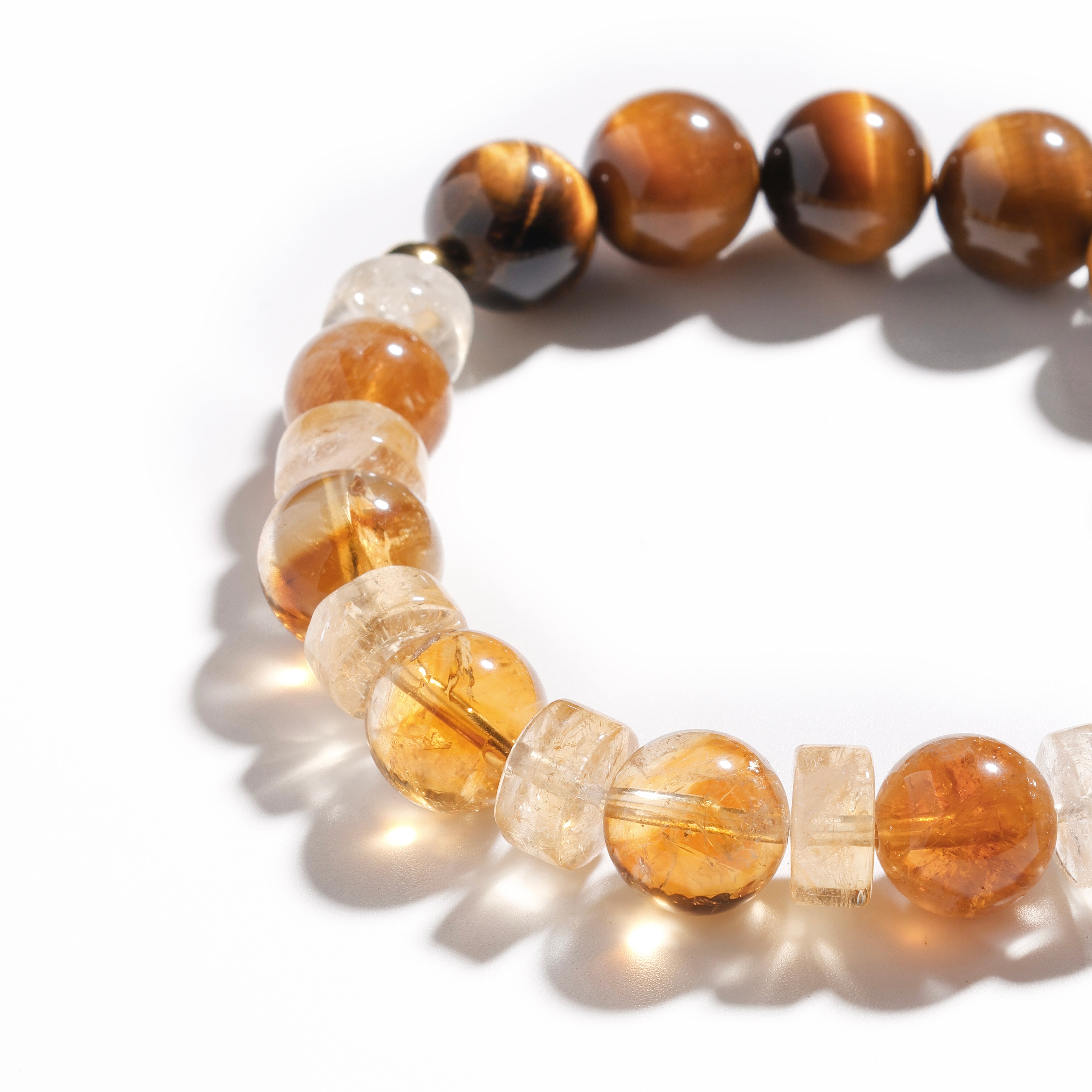 Pulsera de citrino y ojo de tigre | Pirámide dorada - Edición limitada para la abundancia y el coraje